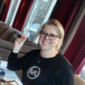 Meet your Posher, Isabelle